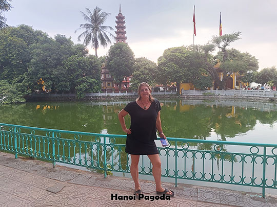 5-hanoi-lake-pagoda.jpg
